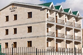 Alaska Resort