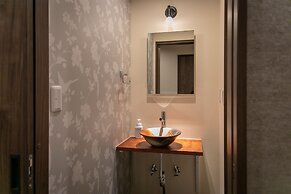 CASA GRApP Nishikujo