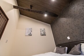 CASA GRApP Nishikujo