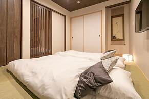 CASA GRApP Nishikujo