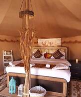 Alsarmadi Desert Camp