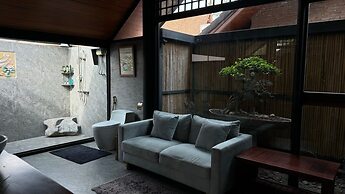 Cattani's Riverside Home