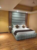 Hotel Golden Leaf Kashmir