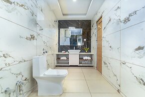 Hotel Golden Leaf Kashmir