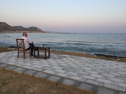 Livana Hotel