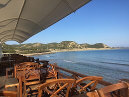 Livana Hotel