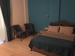 Livana Hotel