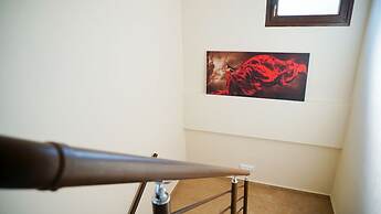 Sinodinos Deluxe Apartments