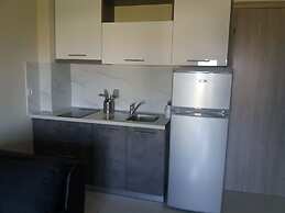 Sinodinos Deluxe Apartments