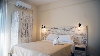 Sinodinos Deluxe Apartments