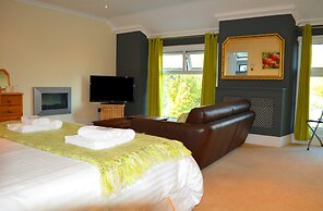 The Carlton Hotel Mumbles