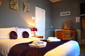 The Carlton Hotel Mumbles