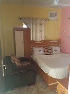 Lelah Visitors Suite