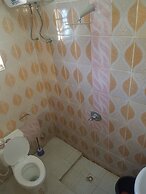 Lelah Visitors Suite