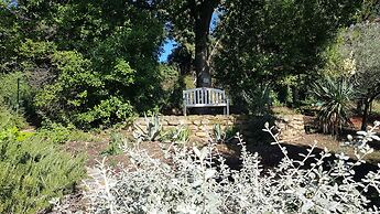 Home set in Olive Grove With Stunning Views