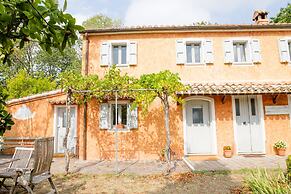 Home set in Olive Grove With Stunning Views