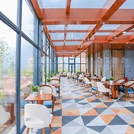 Vyluk J Hotel Lanwan Caohai Weining