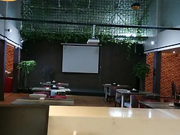 Vyluk J Hotel Guiyang Railway Station