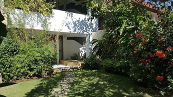 Villa Lumbalumba Banyualit