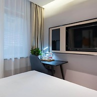 Vyluk J Hotel Jinan West Railway Station