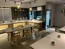 Vyluk J Hotel Jinan West Railway Station