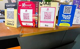 Dindings Pantai Desair Apartment By DPD