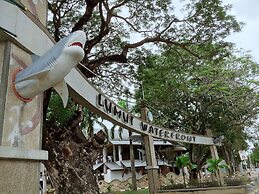 Dindings Pantai Desair Apartment By DPD