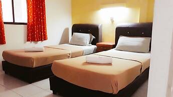 Dindings Pantai Desair Apartment By DPD