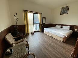 Cing Jing Bai Yi B&B