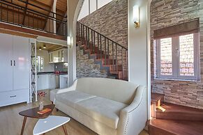 Little Colmar - Homestay & Pottery Studio