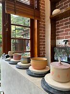 Little Colmar - Homestay & Pottery Studio