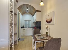 Little Colmar - Homestay & Pottery Studio