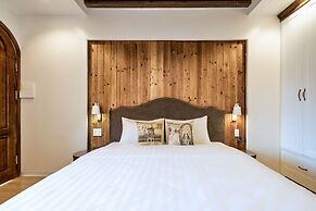 Little Colmar - Homestay & Pottery Studio