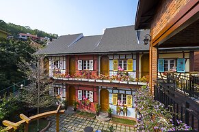Little Colmar - Homestay & Pottery Studio