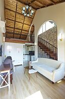 Little Colmar - Homestay & Pottery Studio