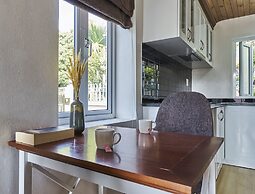 Little Colmar - Homestay & Pottery Studio