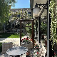 Urla Taş Konak Otel