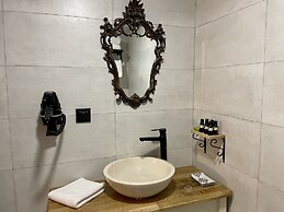 Urla Taş Konak Otel