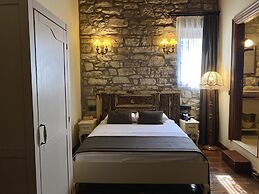 Urla Taş Konak Otel