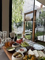 Urla Taş Konak Otel