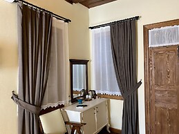 Urla Taş Konak Otel