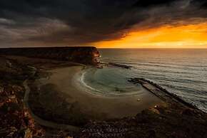 Stunning Beach Apart-sleeps 5! Pool & Sea Views!