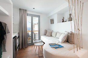 Kissos Luxury Suites