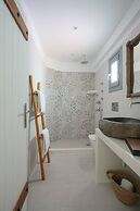 Kissos Luxury Suites