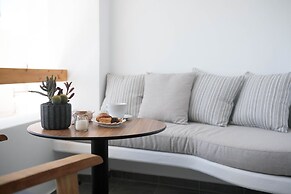 Kissos Luxury Suites