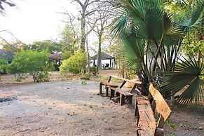 Jerreh Camp Lodge