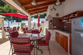 Gem of the Sea Alenka