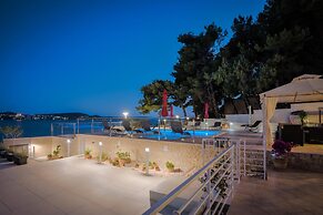 Gem of the Sea Alenka