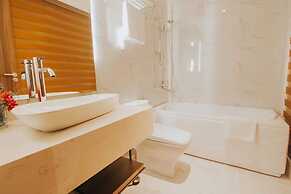 Lupin Boutique Hotel