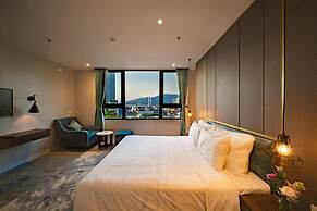 Lupin Boutique Hotel